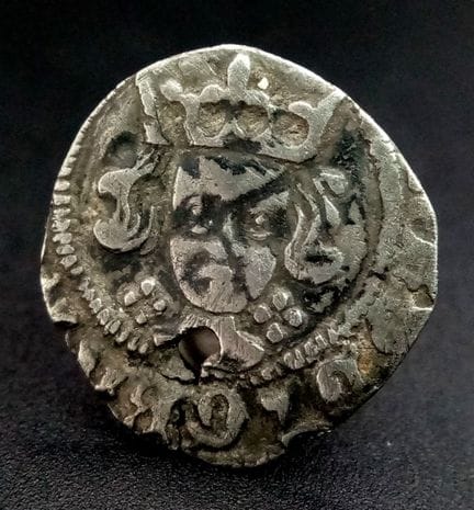 Eine 1-Penny-Münze aus gehämmertem Silber von Edwa