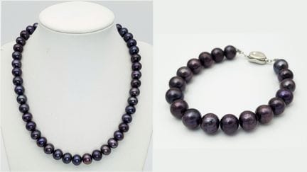 Un delizioso set composto da collana e bracciale c