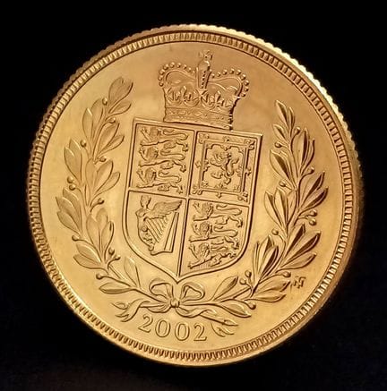 Eine 2002er-Münze mit Königin Elisabeth II., Rücks