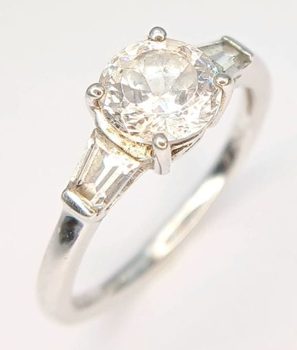 A Pretty Sterling Silver Diamonique Cubic Zirconia