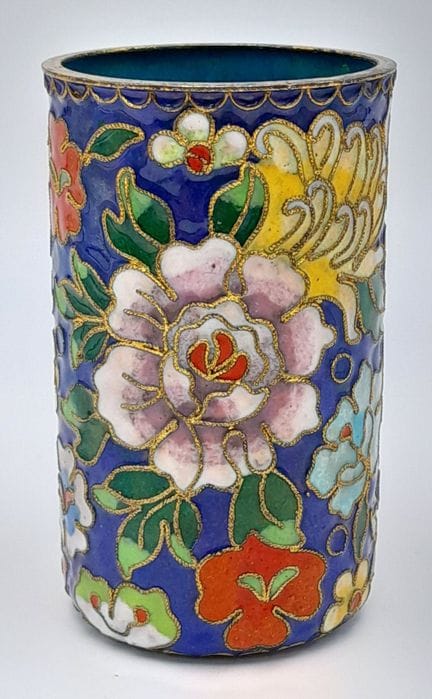 An Antique Chinese Cloisonné Enamel Brush Pot. Dec