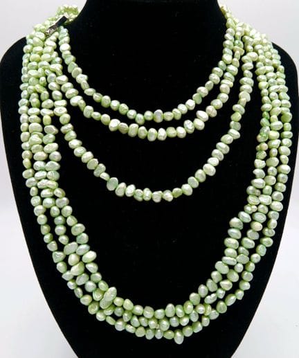 A Pretty Multi-Strand Green Freshwater Pearl Neckl