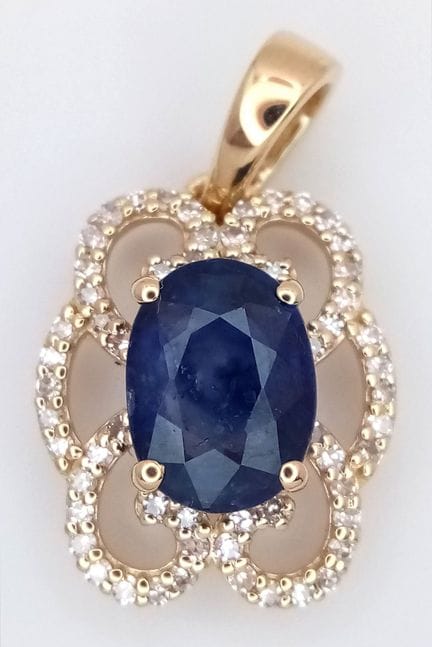 A 14K Yellow Gold Natural Sapphire and Diamond Pen