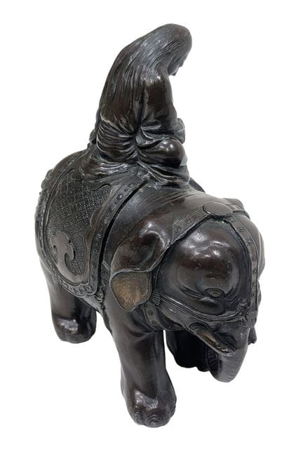 BRONZE CHINOIS ANTIQUE REPRÉSENTANT UN LOHAN, UN S