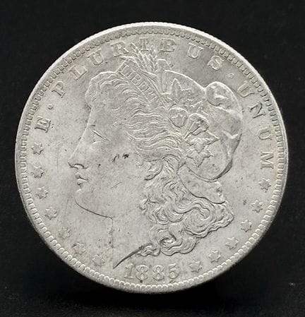 一枚1885年美国一美元银币。新奥尔良铸币厂铸造。