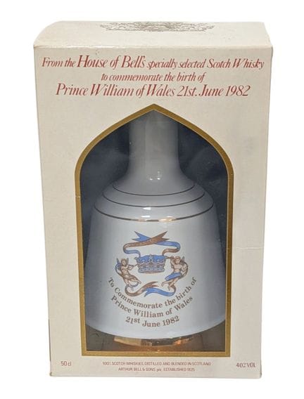 Drei äußerst sammelwürdige „Bells“ Scotch-Whisky-P