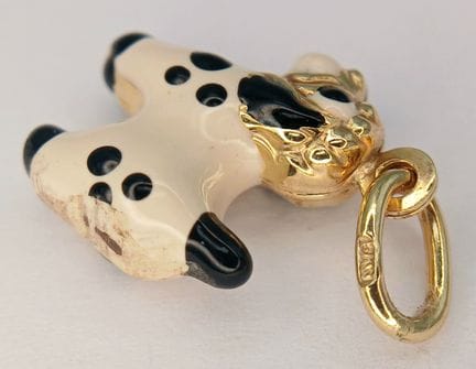 Colgante/dije de Marni con forma de perro, de oro 