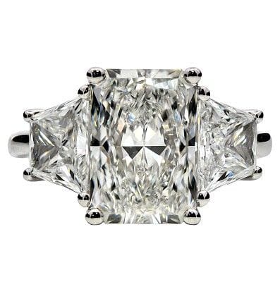 ANILLO DE 3 PIEDRAS CON DIAMANTES CULTIVADOS EN LA