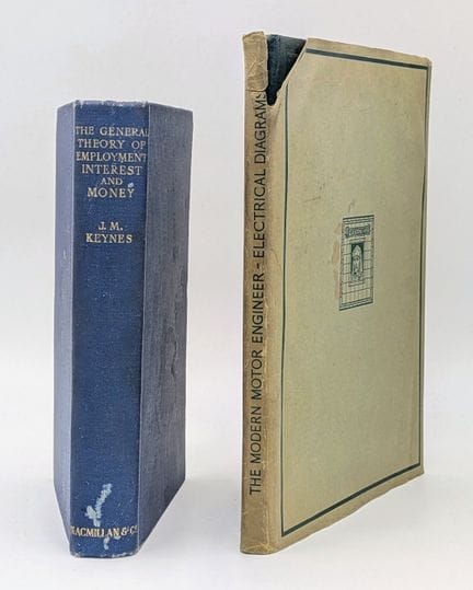 Una collezione di cinque libri di consultazione d'