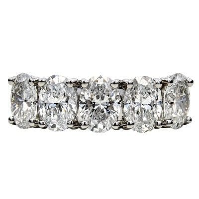 ANILLO CON 5 DIAMANTES OVALADOS DE LABORATORIO EN 