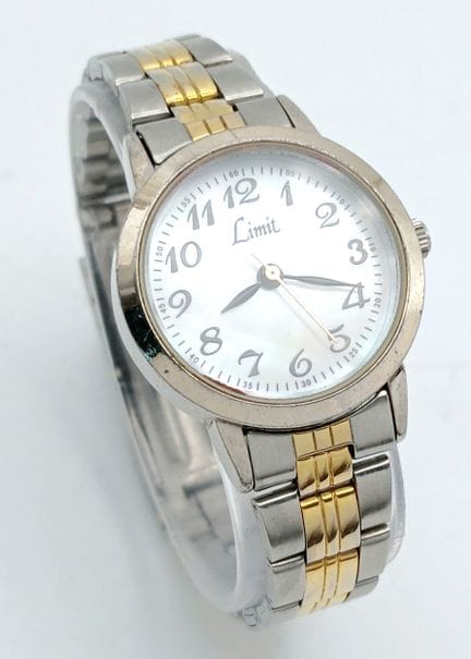 Un reloj de cuarzo «Limit Lady». Caja de 32 mm. En