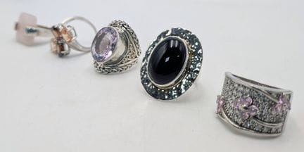 Cinq bagues en argent 925. Onyx (taille M1/2), zir