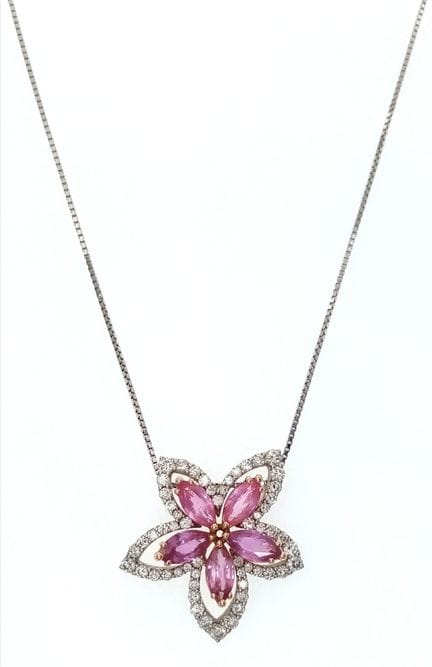 Colgante de oro de 18 quilates con forma de estrel