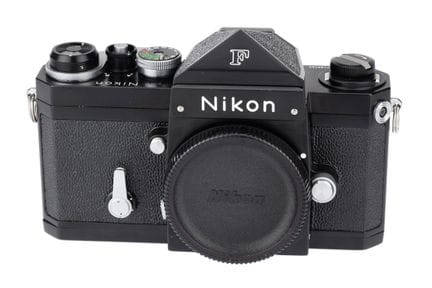 Eine Nikon F „Plain Prism“-Spiegelreflexkamera, 19