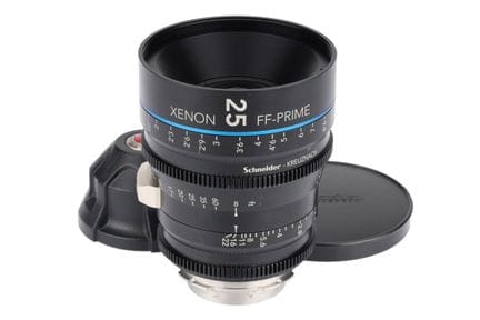Ein Schneider Xenon XN FF-Prime T/21 25-mm-Objekti