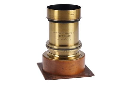 Ein Hermagis Eidoscope Nr. 1 f/5-Objektiv, Messing