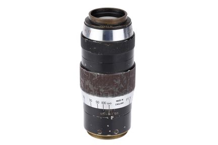 Ein Ross Xtralux f/4,5 135-mm-Objektiv, Leica-Entf