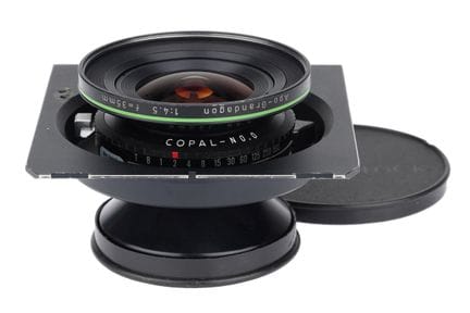 Ein Rodenstock APO-Grandagon f/4,5 35-mm-Objektiv,
