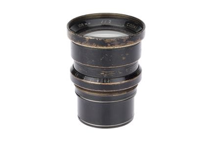 Ein Cooke Speed Panchro f/2 108-mm-Objektiv, schwa