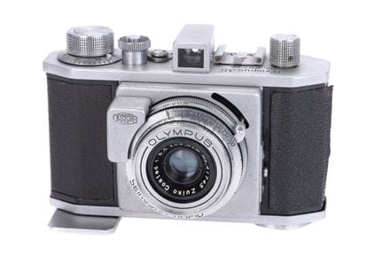 Eine Olympus 35 I Sucherkamera, 1948–49, verchromt