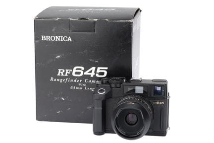Eine Zenza Bronica RF645 Mittelformat-Messsucherka