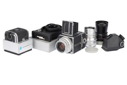 Ein Hasselblad 500CM-Mittelformatkamera-Set, 1982,