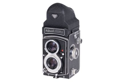 Eine Rollei Rolleicord Vb „White Face“ TLR-Mittelf