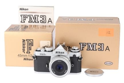 Eine Nikon FM3a Spiegelreflexkamera, 2001–2006, ve