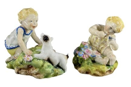 ROYAL WORCESTER, ZWEI PORZELLANFIGUREN AUS DEM 20.