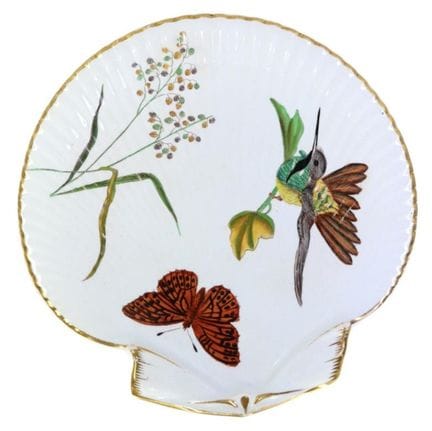 WEDGWOOD, EIN HANDBEMALTES TELLER „WREATHED SHELL“