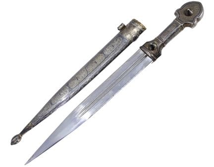 EIN KAUKASISCHER SILBER-NIELLO-KINDJAL-QAMA-DOLCH 