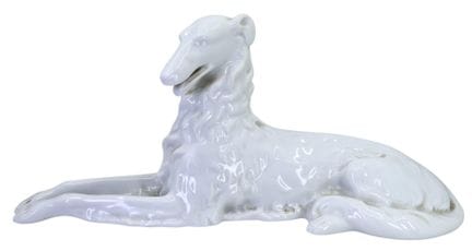 HEREND, UNGARN, EIN WEISS GLASIERTER PORZELLAN-BOR