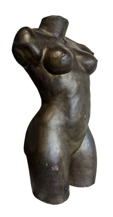 EINE IM 20. JAHRHUNDERT GEMALTE BRONZE-GIPS-SKULPT