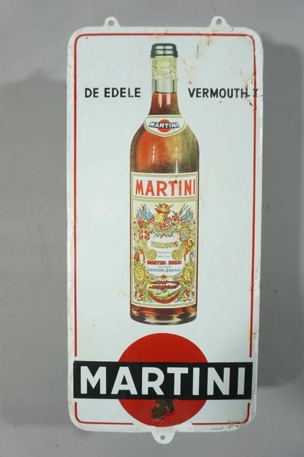 搪瓷牌“RESTAURATIONS”
品牌：Martini  
价格：-
搪瓷厂：-
尺寸：高48×