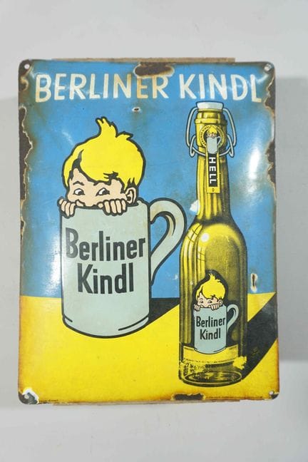 拱形搪瓷牌
品牌：Berliner Kindl
价格：-
搪瓷厂：EMAILLIERWERK GOT