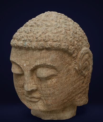 In Stein gehauener Buddha-Kopf. Asiatische Produkt