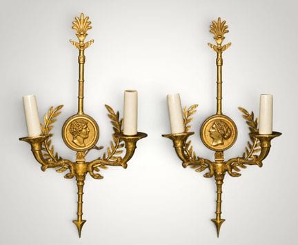 Elegantes Paar Wandleuchten im Empire-Stil aus ver