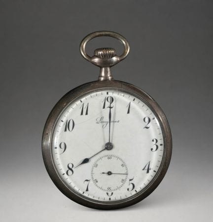 Taschenuhr mit arabischen Ziffern und Sekundenzeig