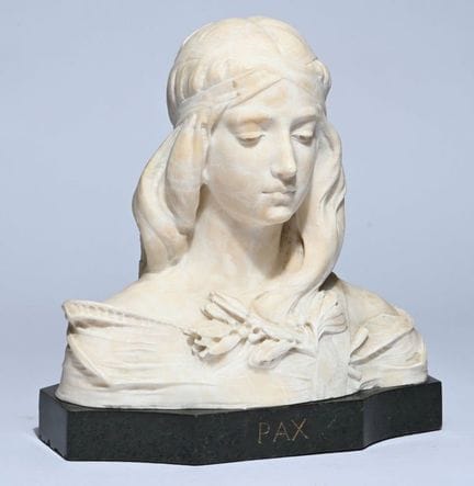 《PAX》，雷莫·梅尔利纳署名——意大利画派——19世纪
白大理石雕塑，题为《PAX》，据原始记录显