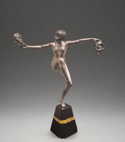 „Danseuse aux masques“ Aus versilberter Bronze. He