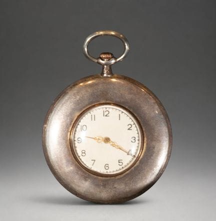 Taschenuhr mit emailliertem Zifferblatt und arabis