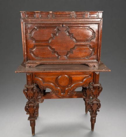 Cedar wood bargueño – late 18th century – 19th cen