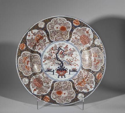 Imari-Porzellanteller, Japan, Meiji-Zeit, 19. Jahr