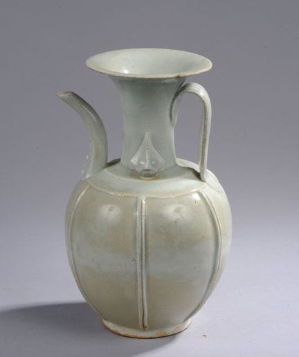 Qinbai-Krug – Song-Dynastie (960–1279)
Qinbai-Ausg