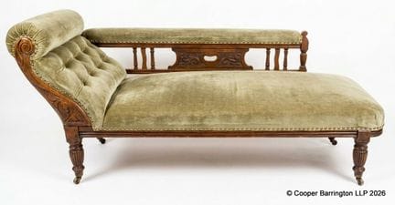 Edwardian Carved Walnut Chaise Longue. Early 1900s