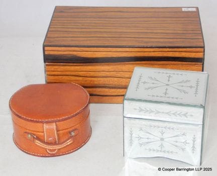 Boîte à bijoux vintage en ébène de Macassar et ver