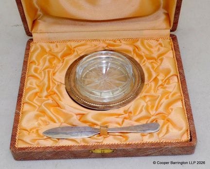 Beurrier ou service à caviar égyptien en argent 90