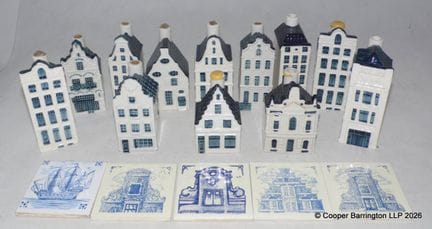 Vintage-Miniatur-Grachtenhäuser von KLM in Delf-Bl