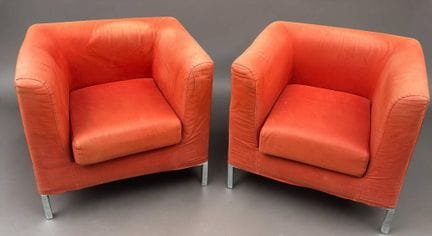 DEAS, Italie 
Paire de fauteuils garnis de tissus 