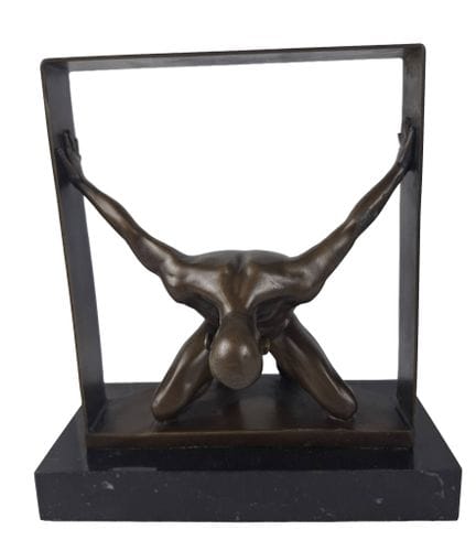米洛·马丁（Milo MARTIN），艺名米洛（MILO）（1893-1970）
《囚笼》
雕塑作品